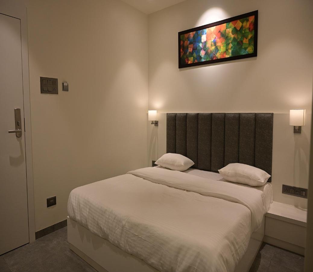 Hotel My Home Residency Nášik Exteriér fotografie